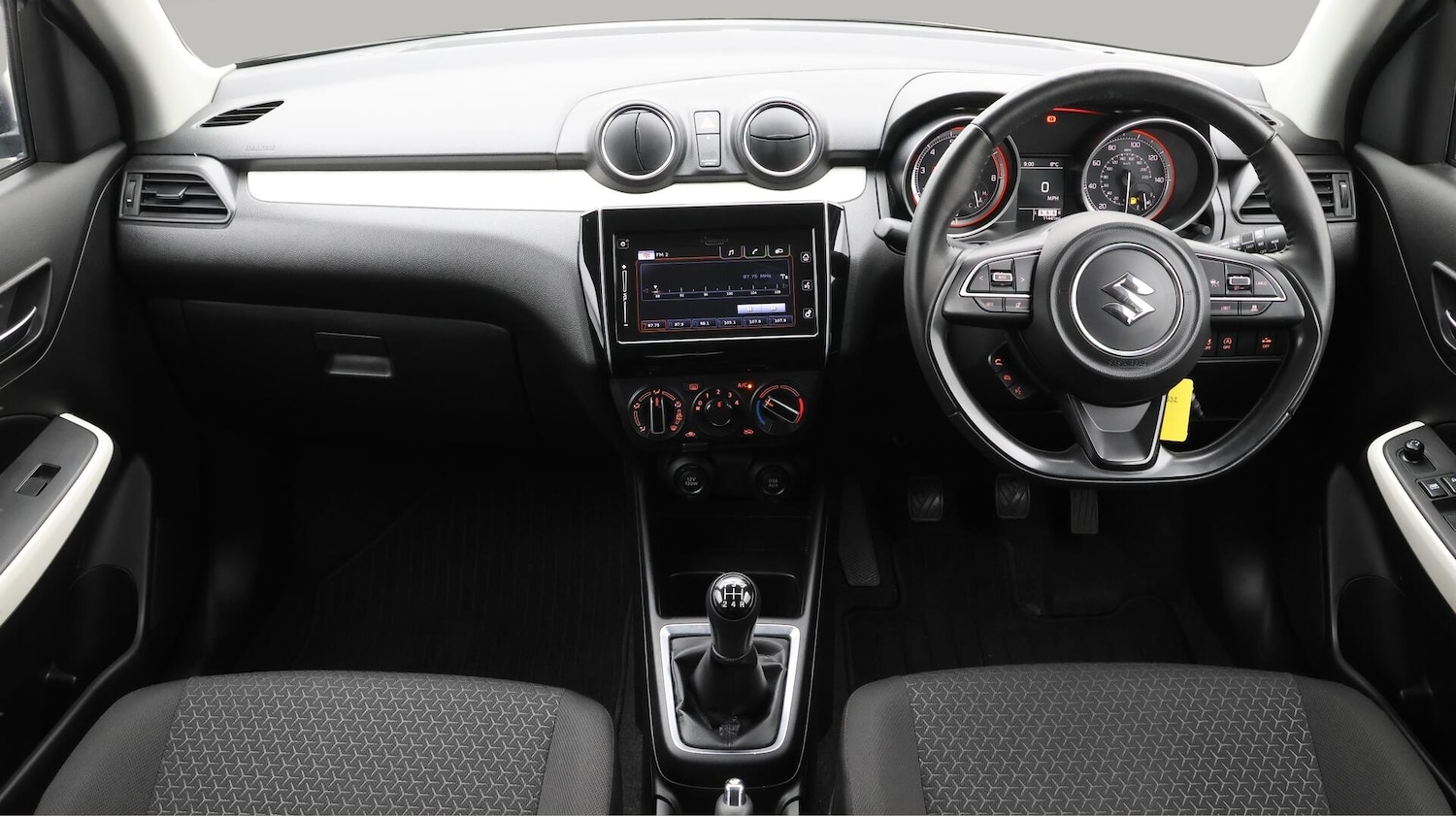 Used Suzuki Swift 2024 for sale - 76633024: Photo 14