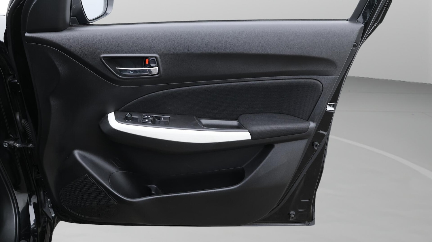 Used Suzuki Swift 2024 for sale - 76633024: Photo 16