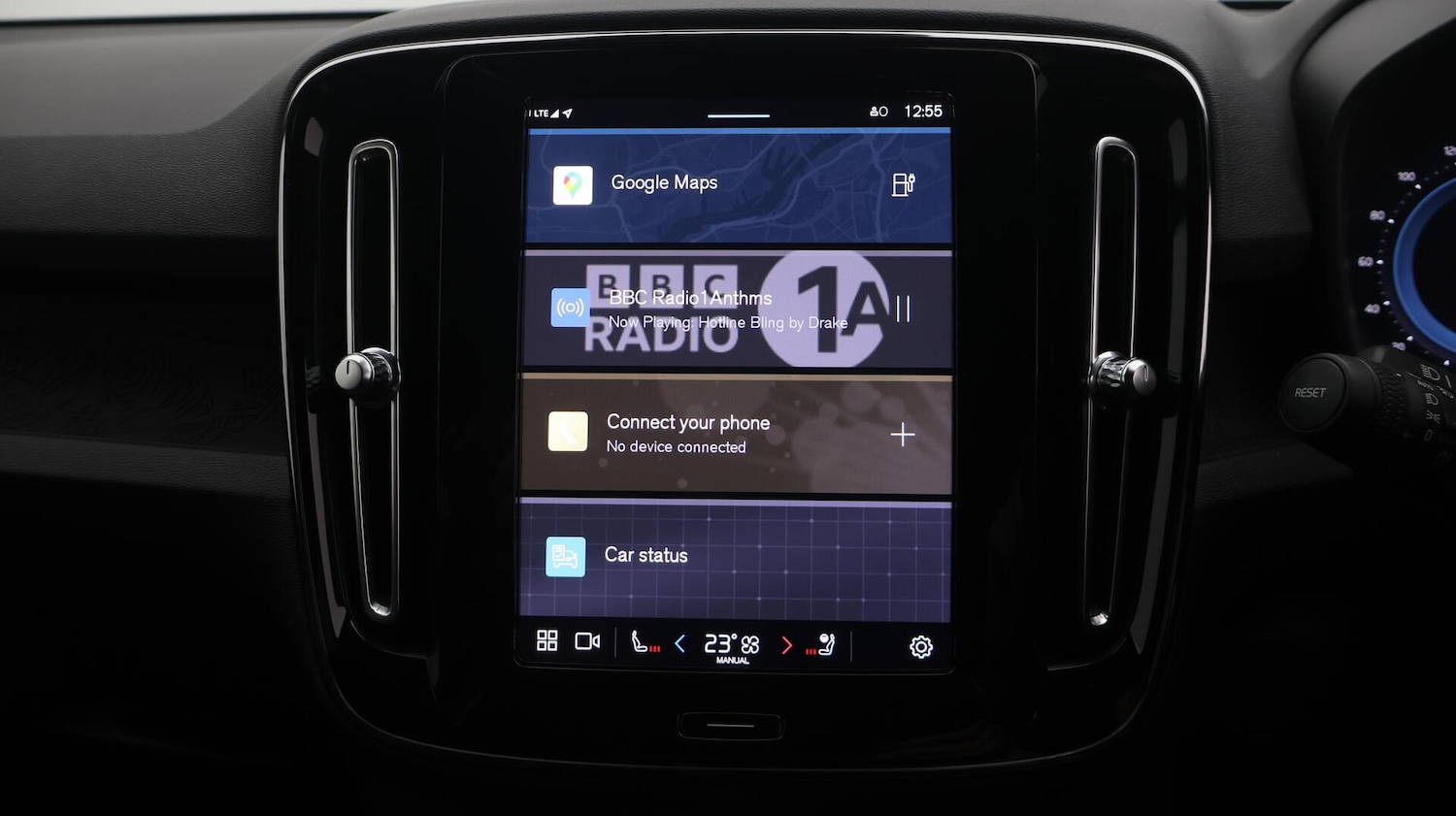 Used Volvo XC40 2022 for sale - 76689775: Photo 12