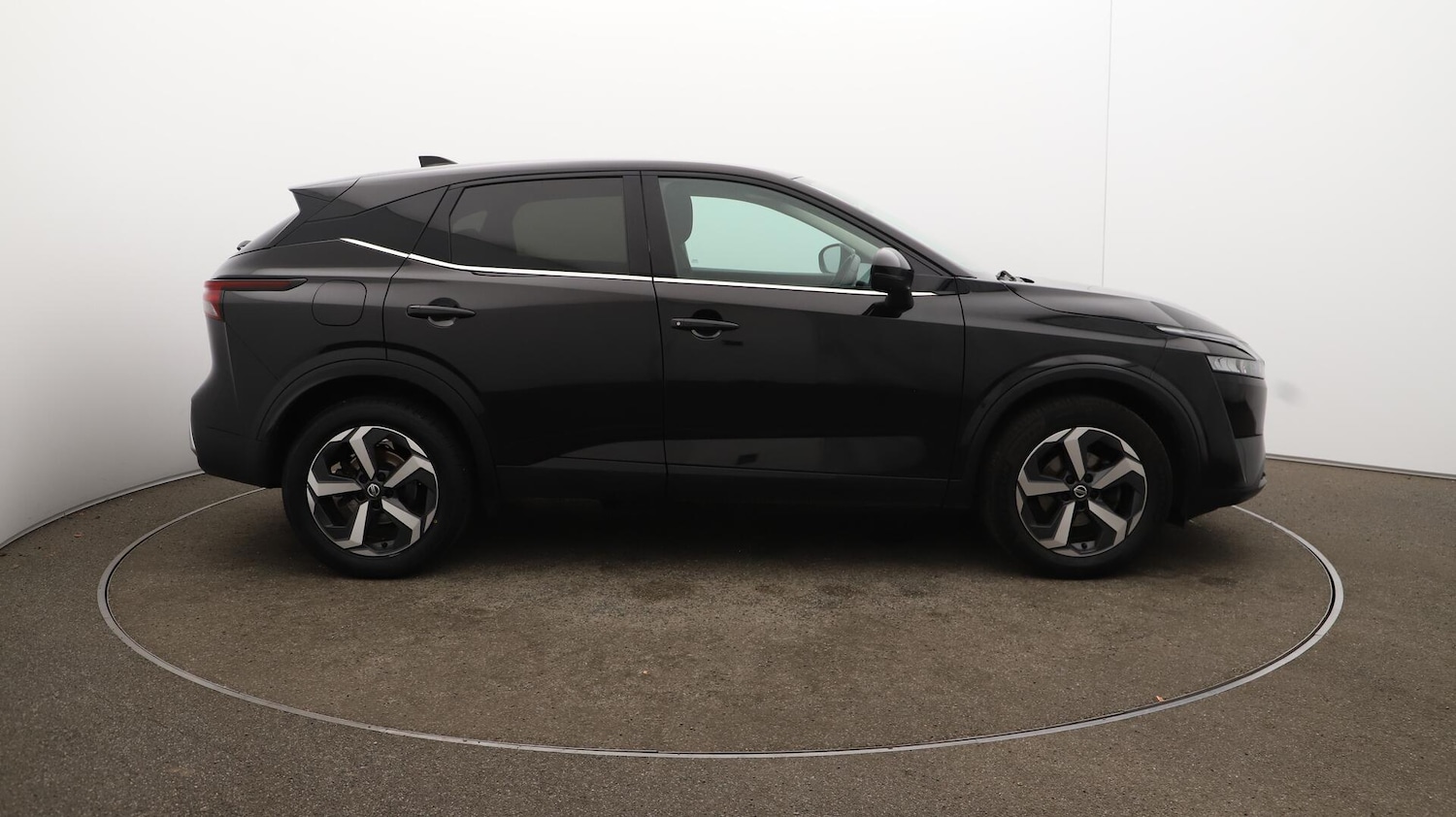 Used Nissan Qashqai 2021 for sale - 76689853: Photo 48