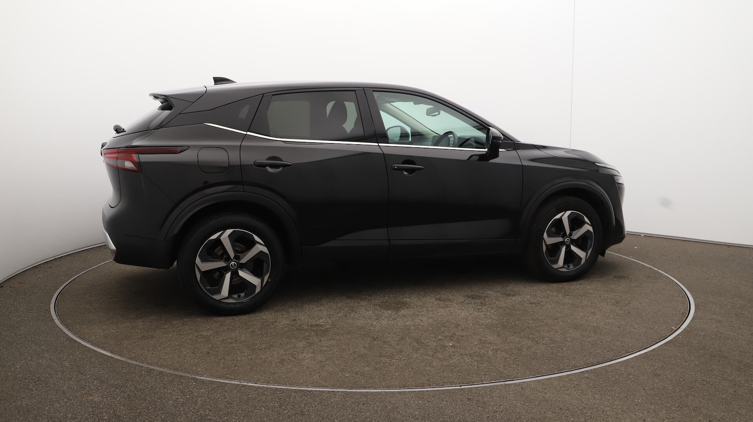 Used Nissan Qashqai 2021 for sale - 76689853: Photo 50