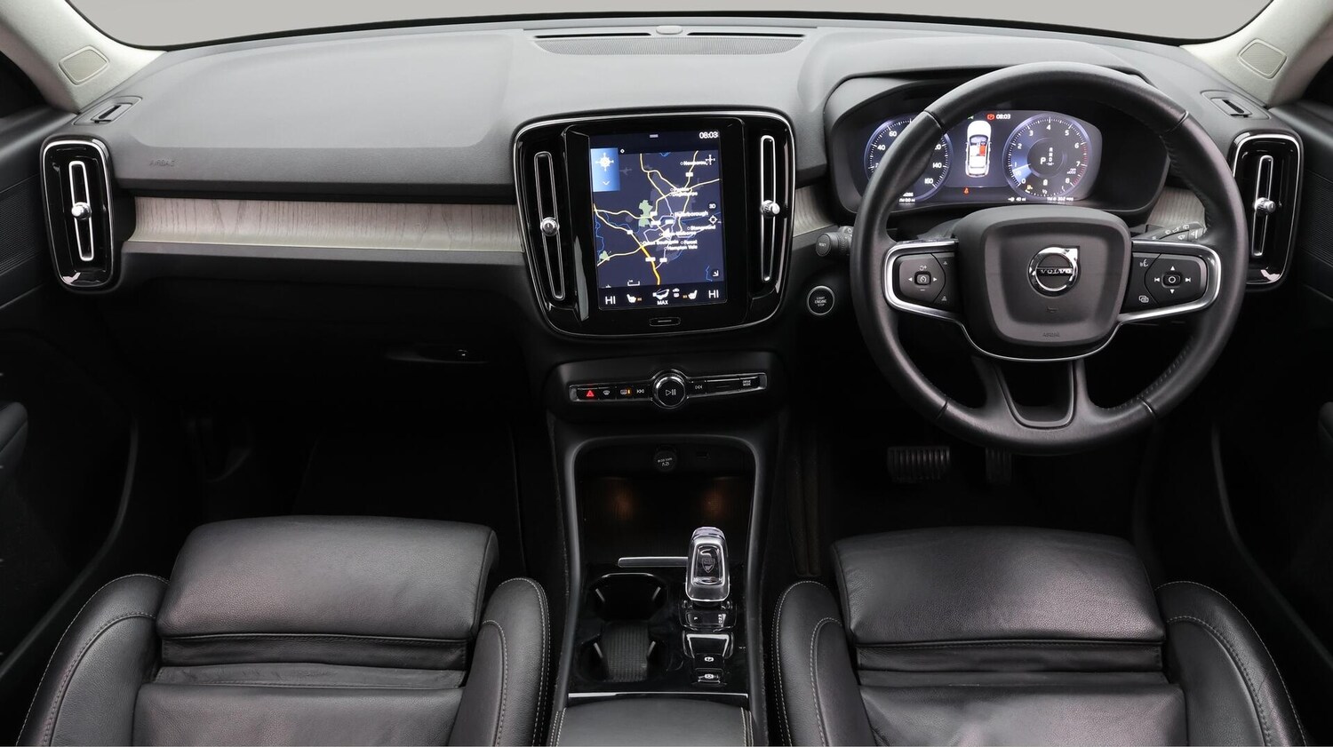 Used Volvo XC40 for sale - 76659129: Photo 14