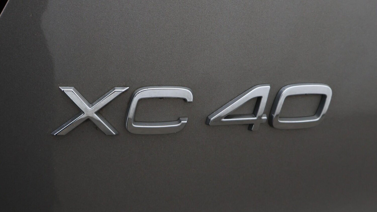 Used Volvo XC40 for sale - 76659129: Photo 22