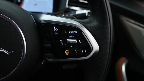 Used Jaguar F-Pace 2021 for sale - 76001997: Photo 45