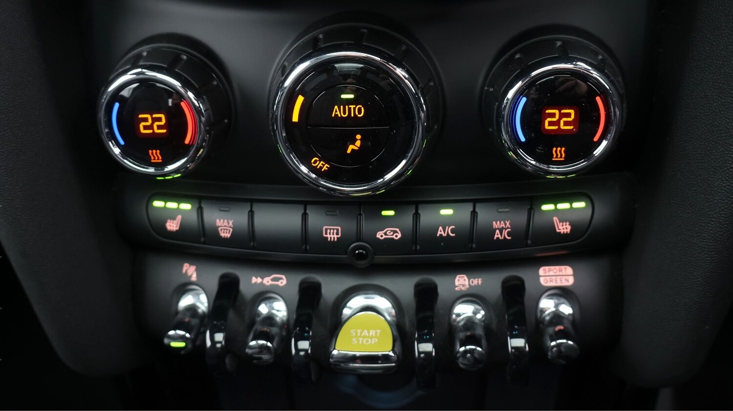 Used MINI Hatch 2021 for sale - 77181944: Photo 12