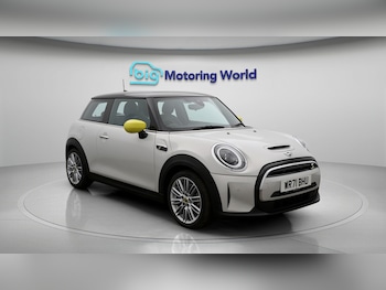 Used MINI Electric Hatch 2021 for sale - 77181944: Photo