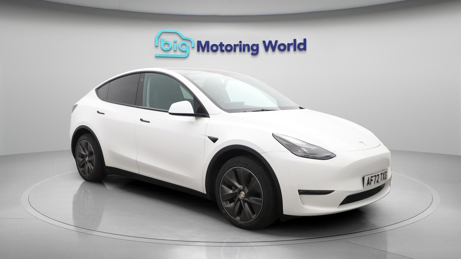 Used Tesla Model Y 2022 for sale - 76607757: Photo 2