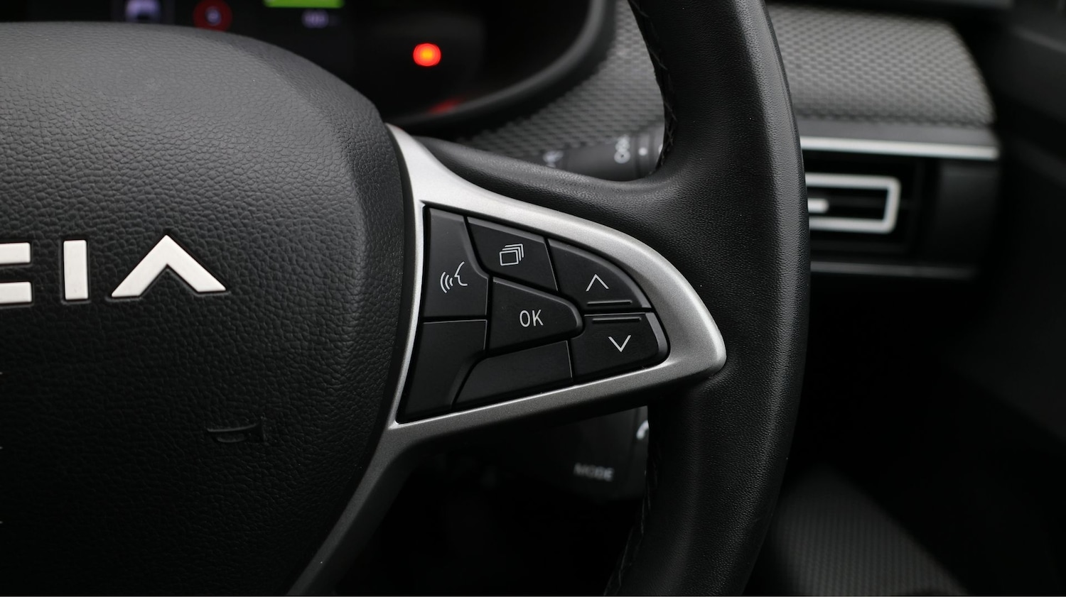 Used Dacia Jogger 2025 for sale - 77790692: Photo 24