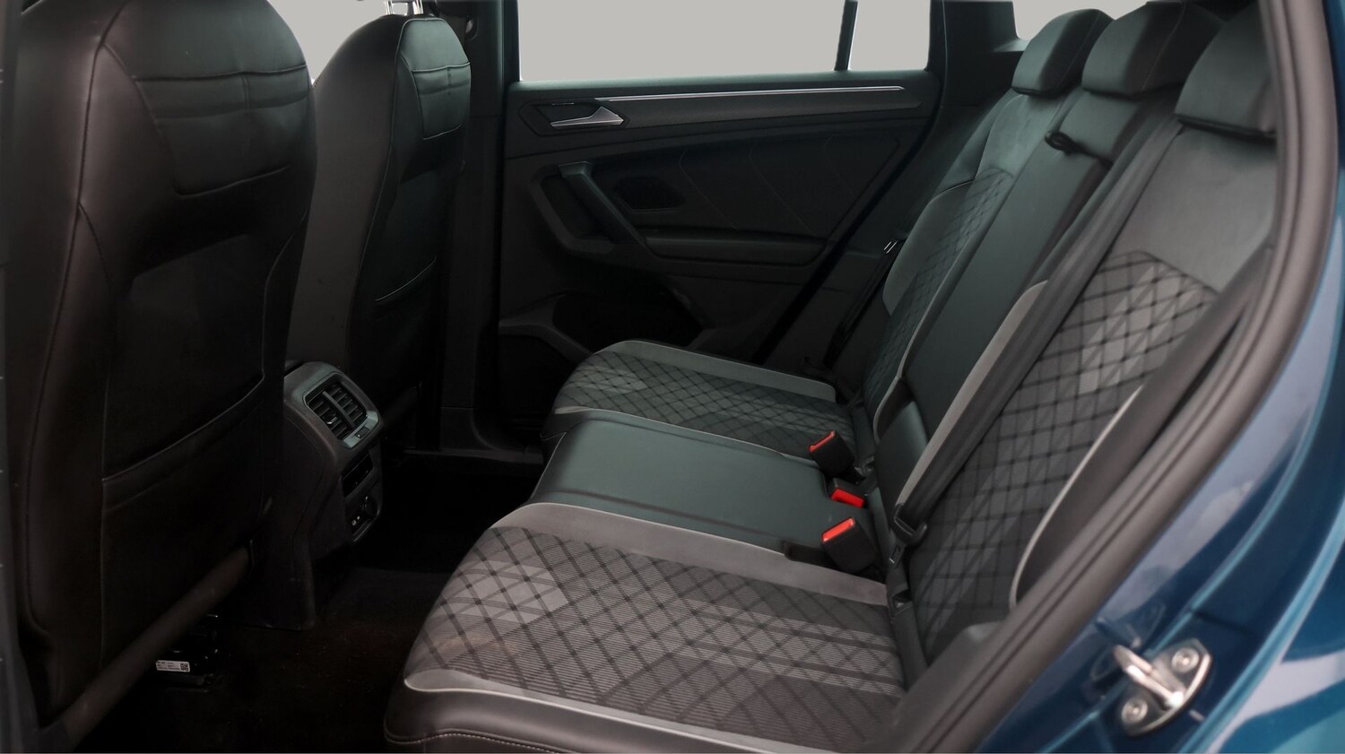 Used Volkswagen Tiguan 2022 for sale - 77365642: Photo 16