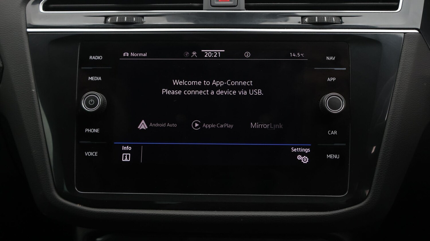 Used Volkswagen Tiguan 2022 for sale - 77365642: Photo 27