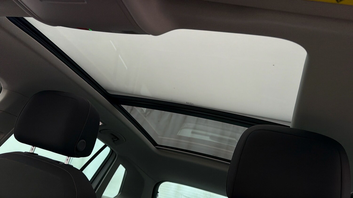 Used Volkswagen Tiguan 2020 for sale - 77931138: Photo 24