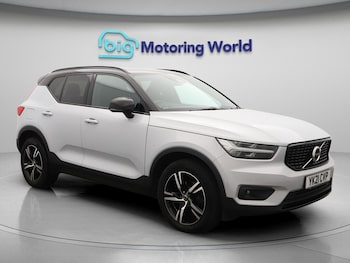 Volvo - XC40