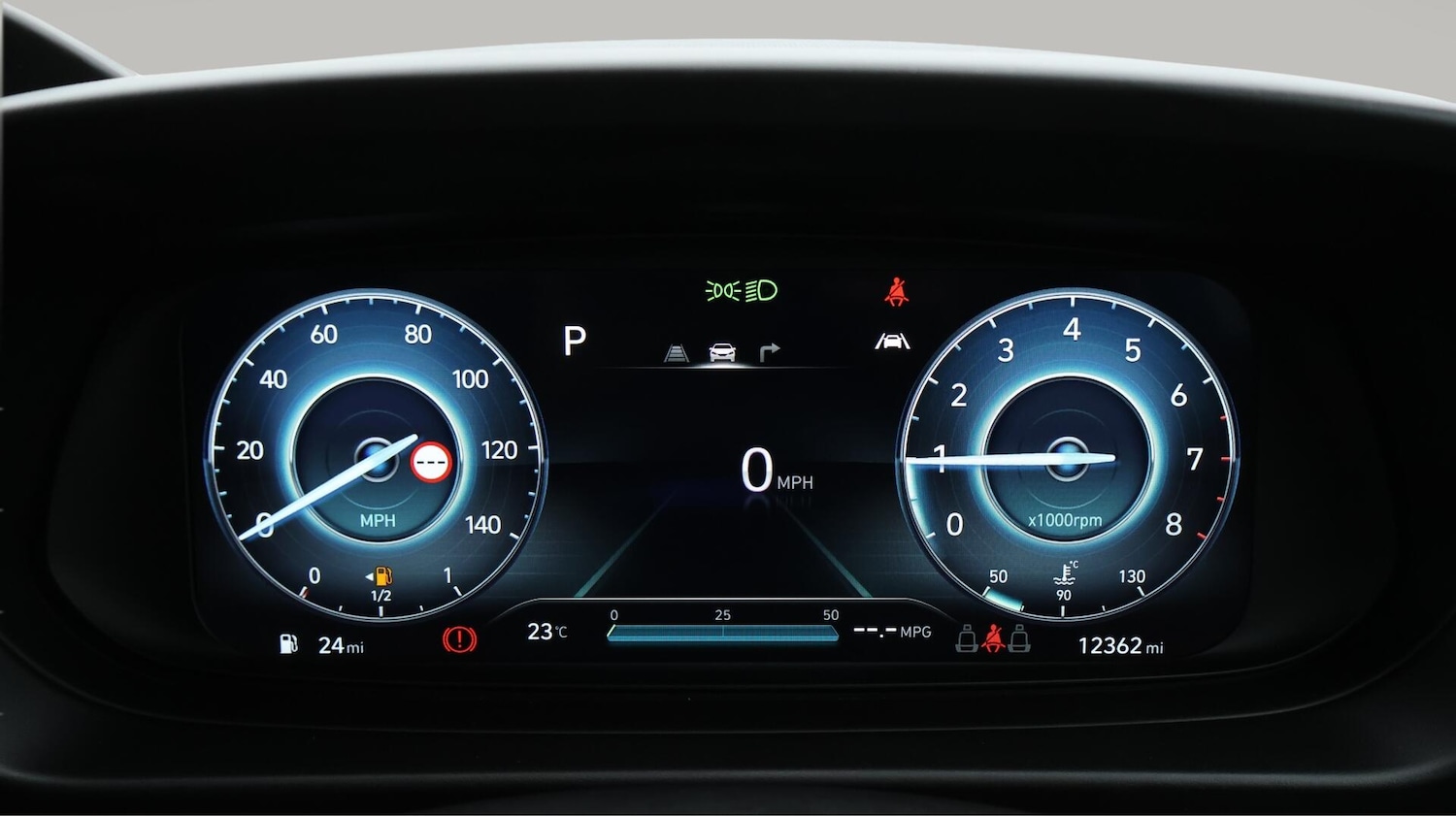 Used Hyundai i20 2023 for sale - 76337174: Photo 11