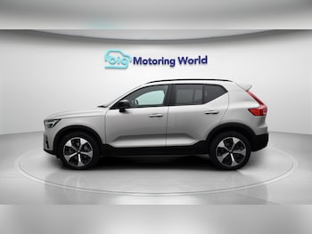 Used Volvo XC40 2025 for sale - 79173710: Photo