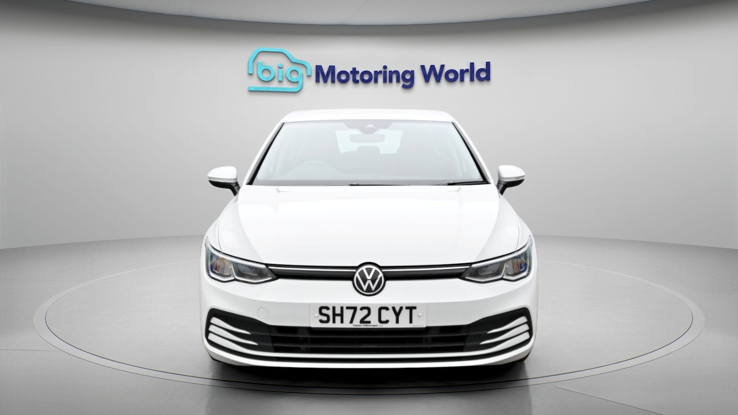Used Volkswagen Golf 2023 for sale - 77945653: Photo 2