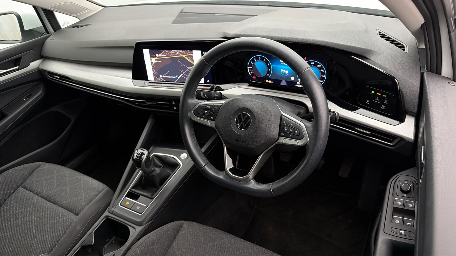 Used Volkswagen Golf 2023 for sale - 77945653: Photo 9