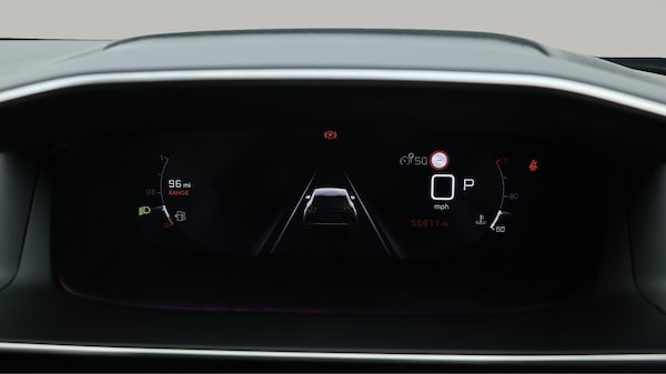 Used Peugeot 2008 2023 for sale - 76238628: Photo 11