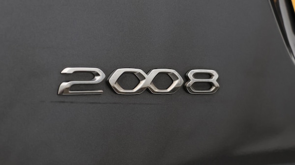Used Peugeot 2008 2023 for sale - 76238628: Photo 23