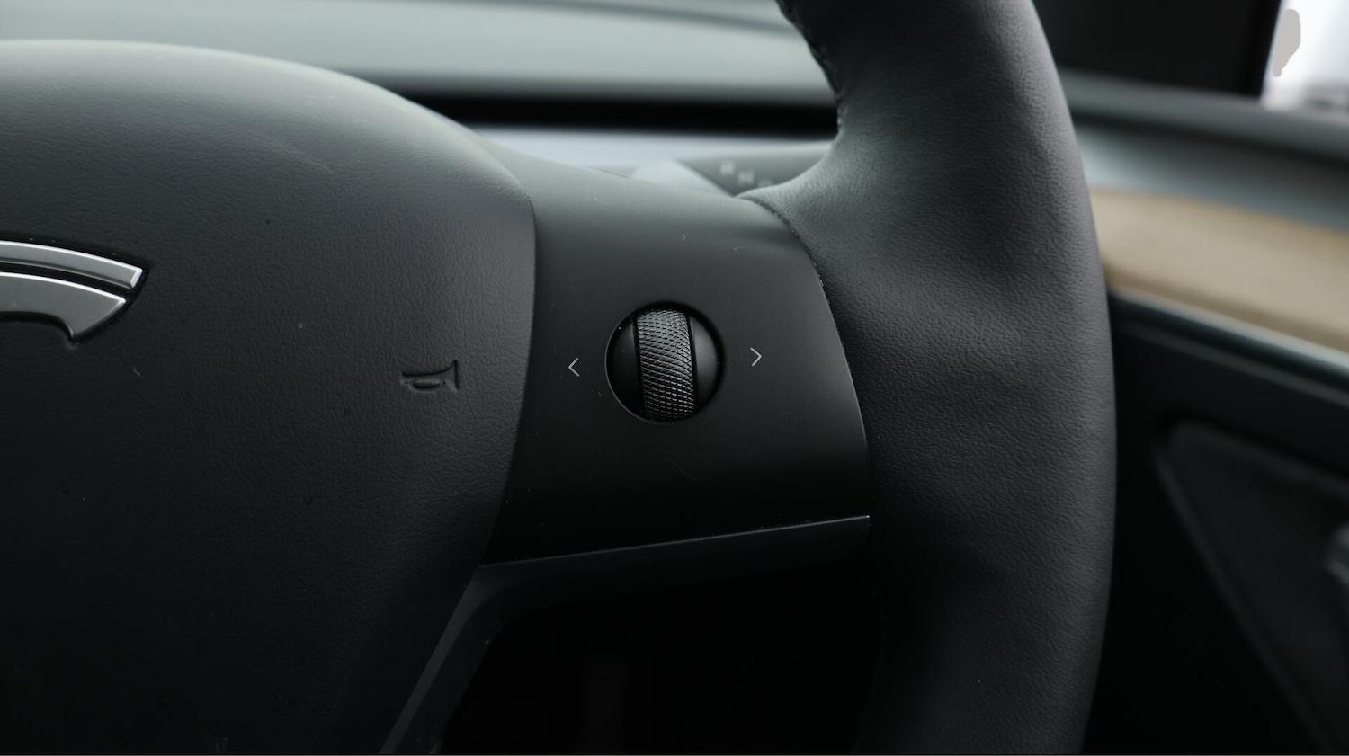 Used Tesla Model Y 2022 for sale - 76485845: Photo 27