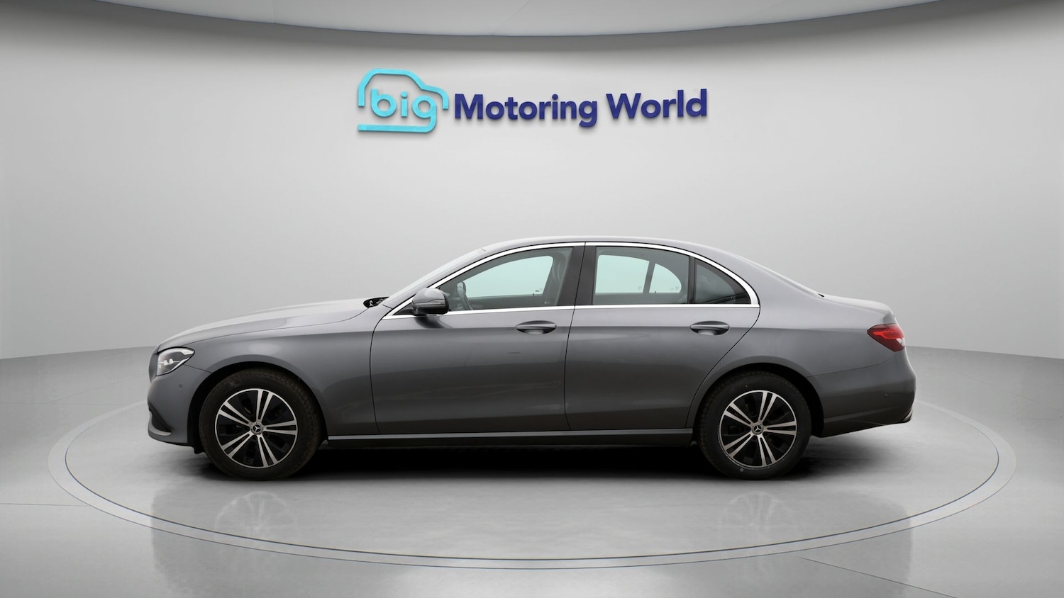 Used Mercedes-Benz E Class 2021 for sale - 77762880: Photo 4