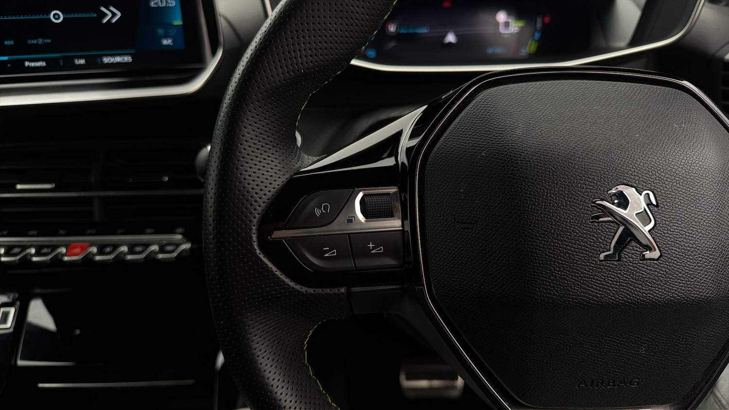 Used Peugeot 2008 2023 for sale - 78039076: Photo 23