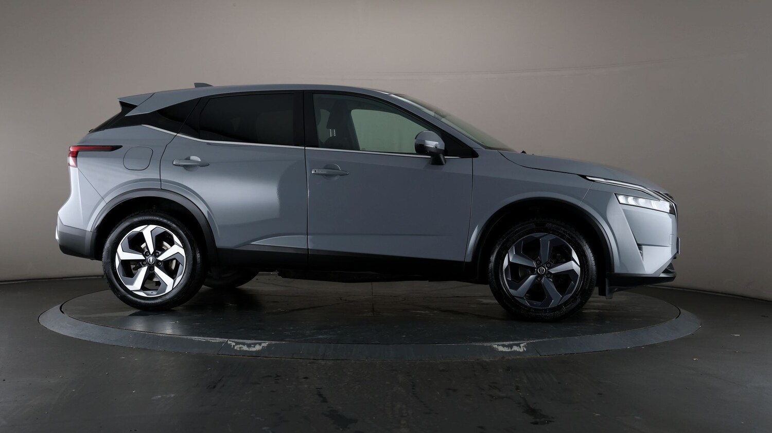 Used Nissan Qashqai for sale - 76809531: Photo 49