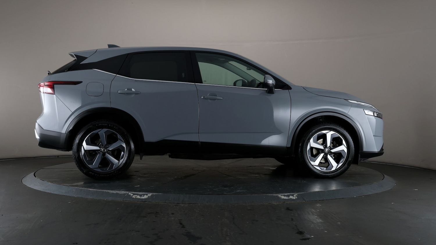 Used Nissan Qashqai for sale - 76809531: Photo 51