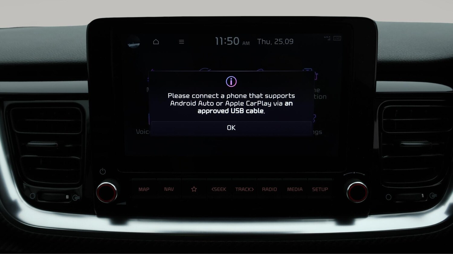 Used Kia Stonic 2023 for sale - 76085374: Photo 27