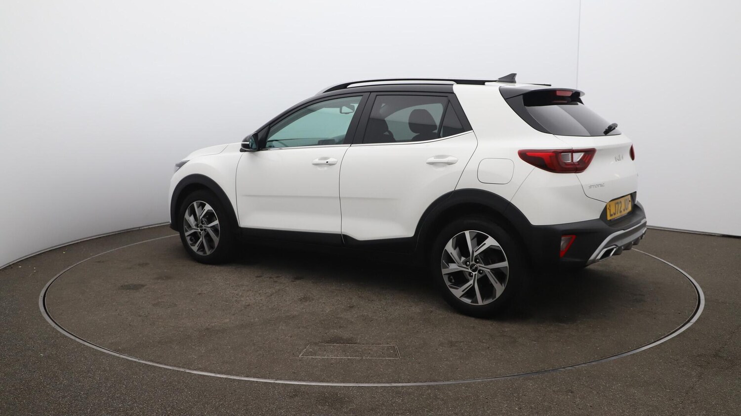 Used Kia Stonic 2023 for sale - 76085374: Photo 37