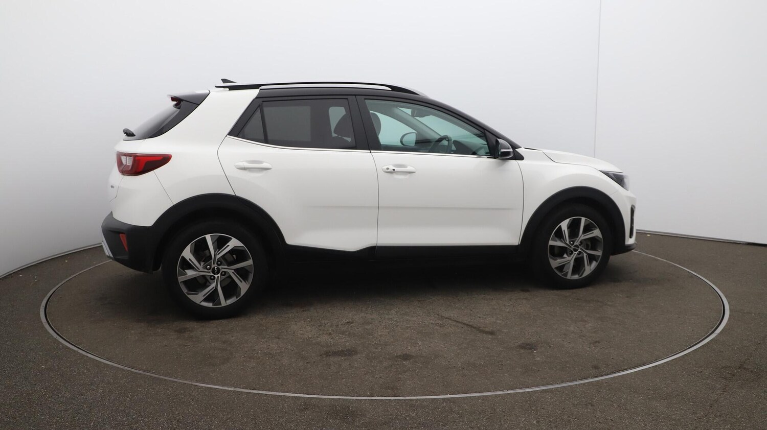 Used Kia Stonic 2023 for sale - 76085374: Photo 52