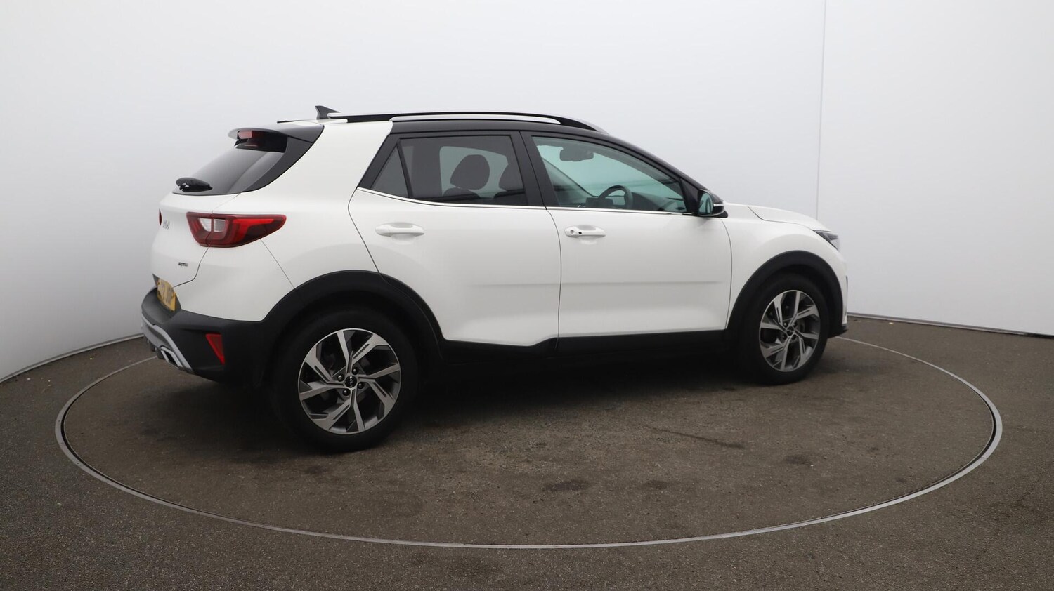 Used Kia Stonic 2023 for sale - 76085374: Photo 53