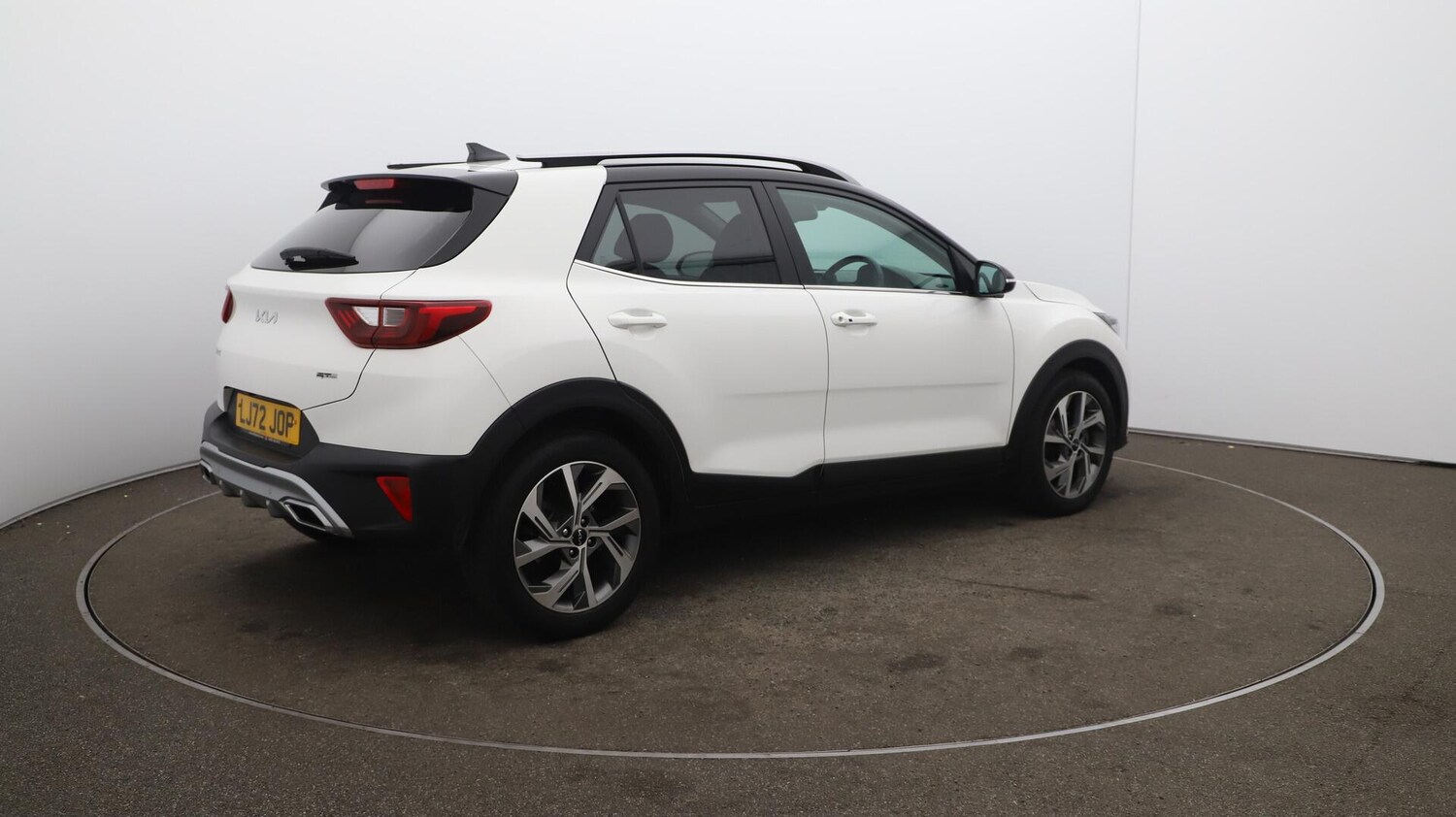 Used Kia Stonic 2023 for sale - 76085374: Photo 54