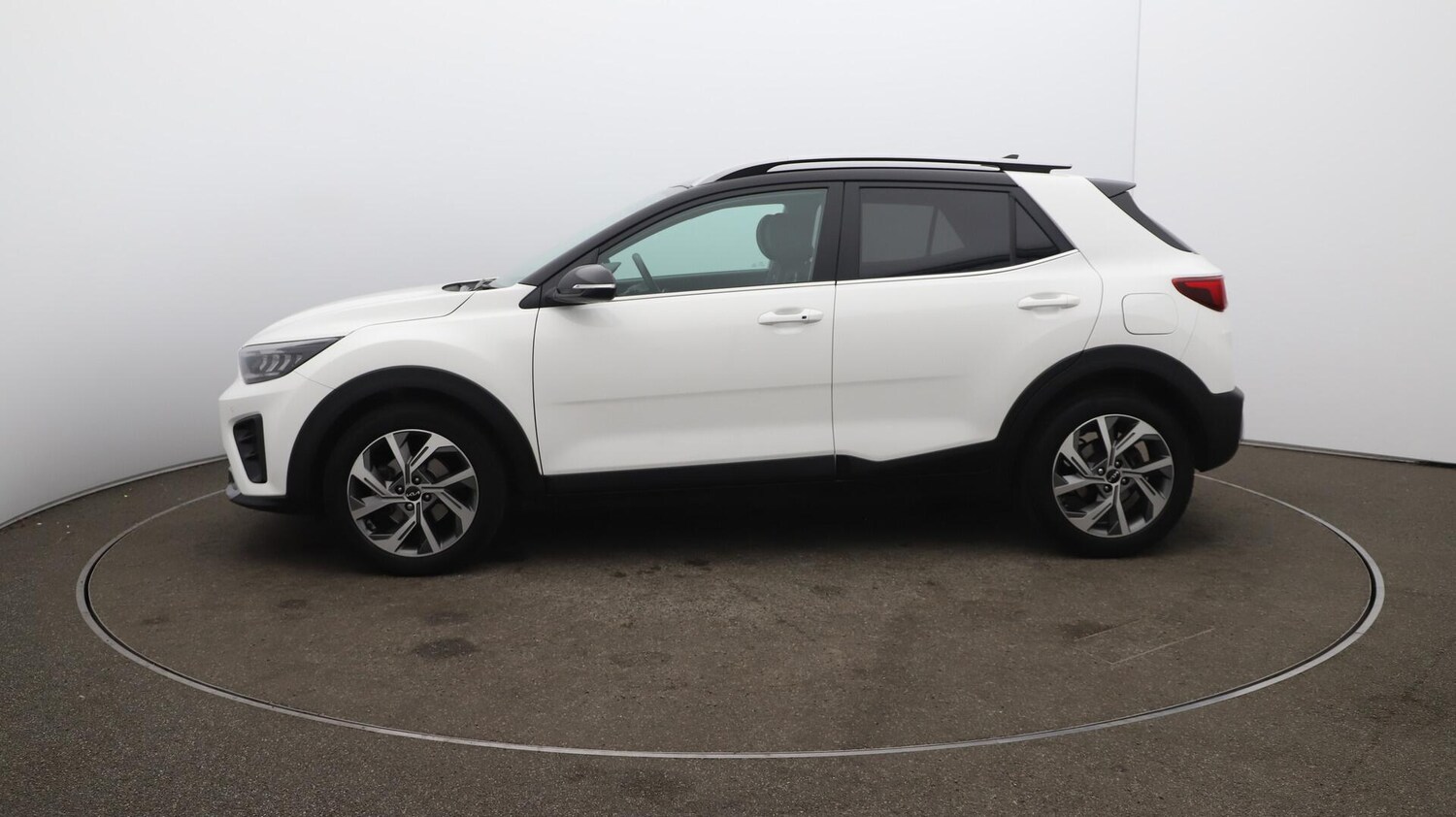 Used Kia Stonic 2023 for sale - 76085374: Photo 66