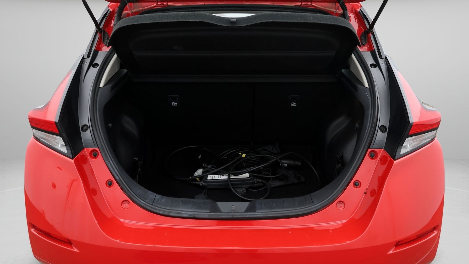 Used Nissan Leaf 2021 for sale - 77639958: Photo 17