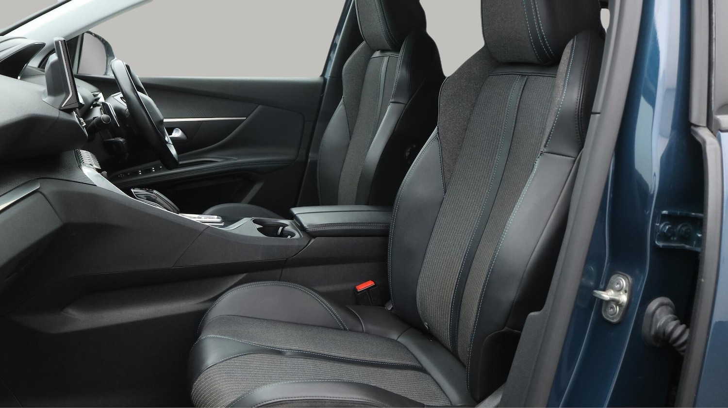 Used Peugeot 3008 2022 for sale - 76137069: Photo 15