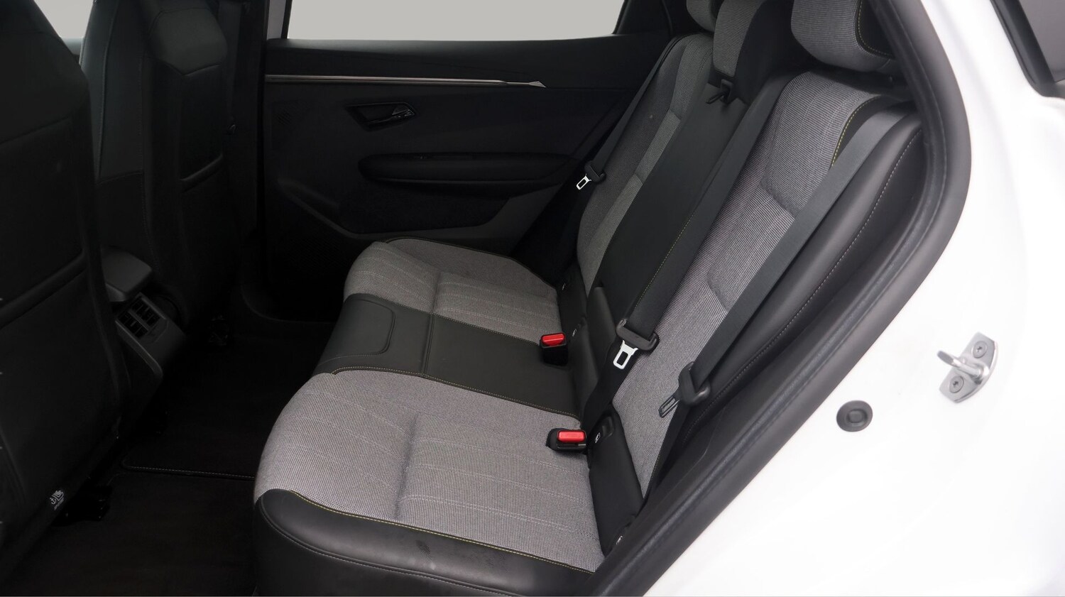 Used Renault Scenic E-Tech 2024 for sale - 77490989: Photo 16