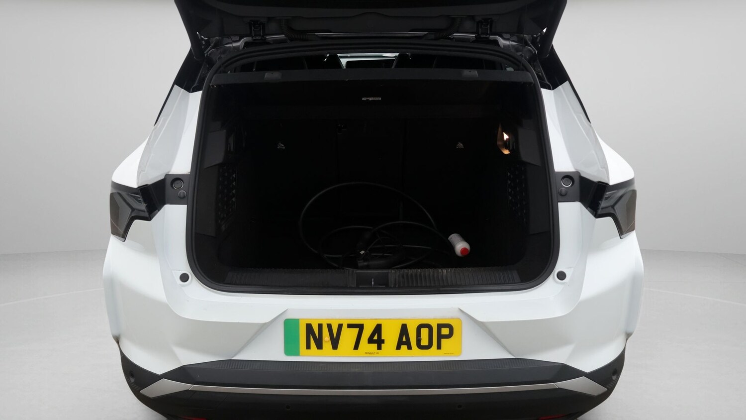 Used Renault Scenic E-Tech 2024 for sale - 77490989: Photo 17