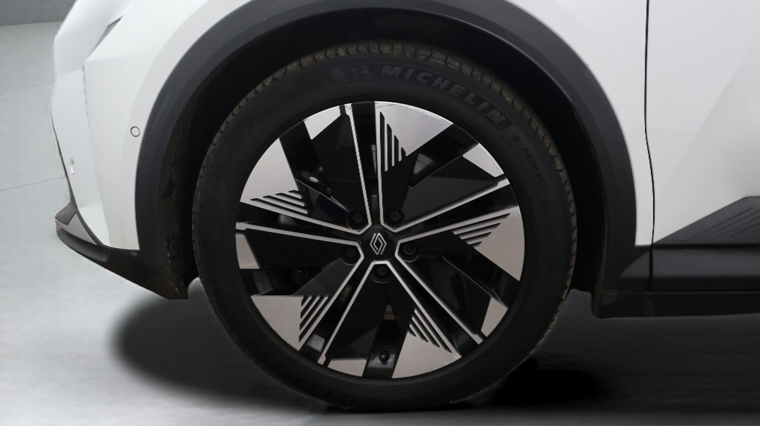 Used Renault Scenic E-Tech 2024 for sale - 77490989: Photo 18