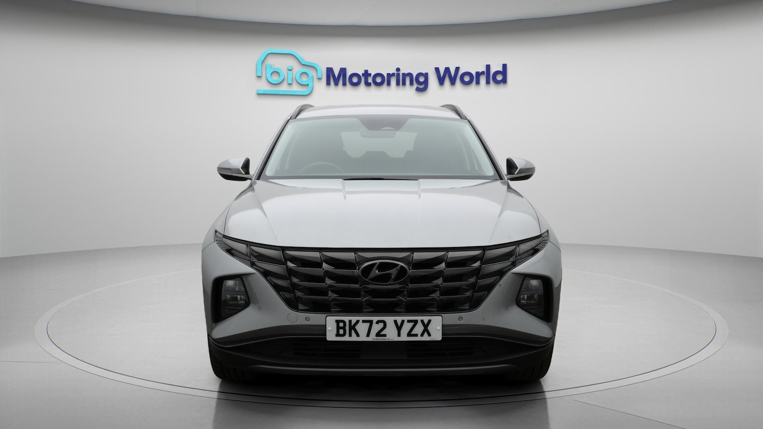 Used Hyundai TUCSON for sale - 76381355: Photo 2