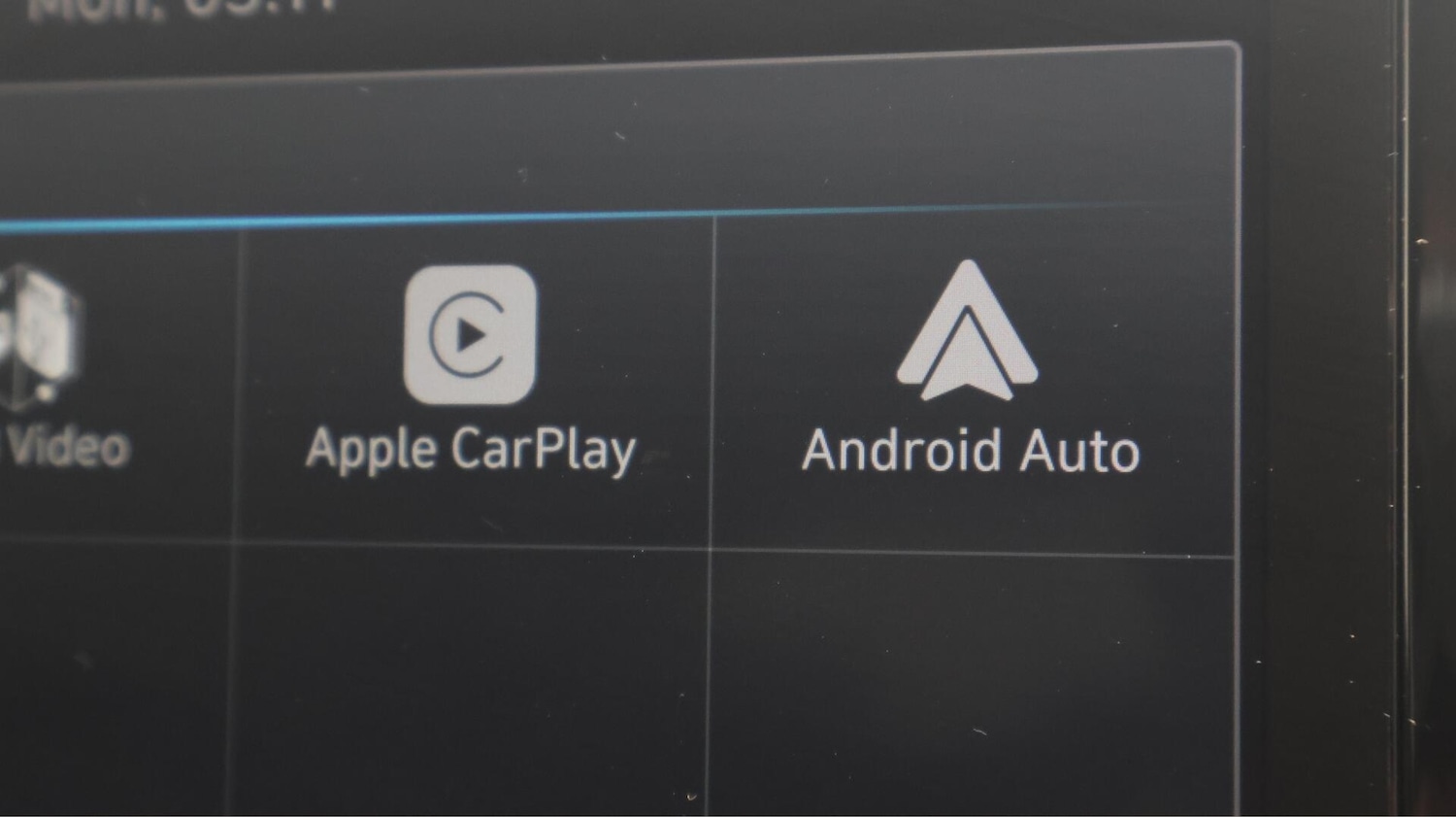 Used Hyundai KONA 2021 for sale - 76702312: Photo 27