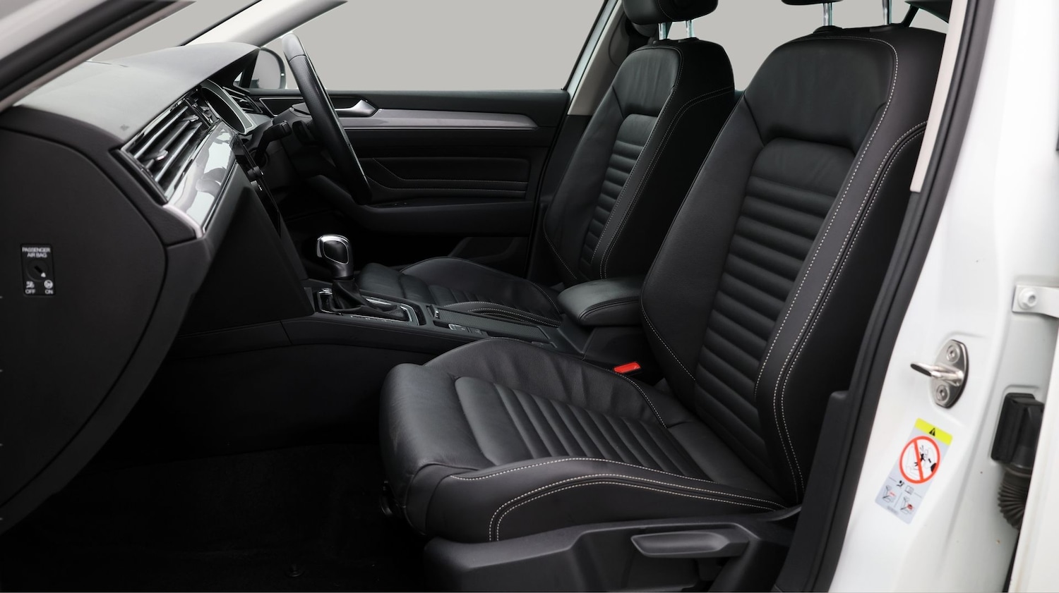 Used Volkswagen Passat 2021 for sale - 77620789: Photo 14