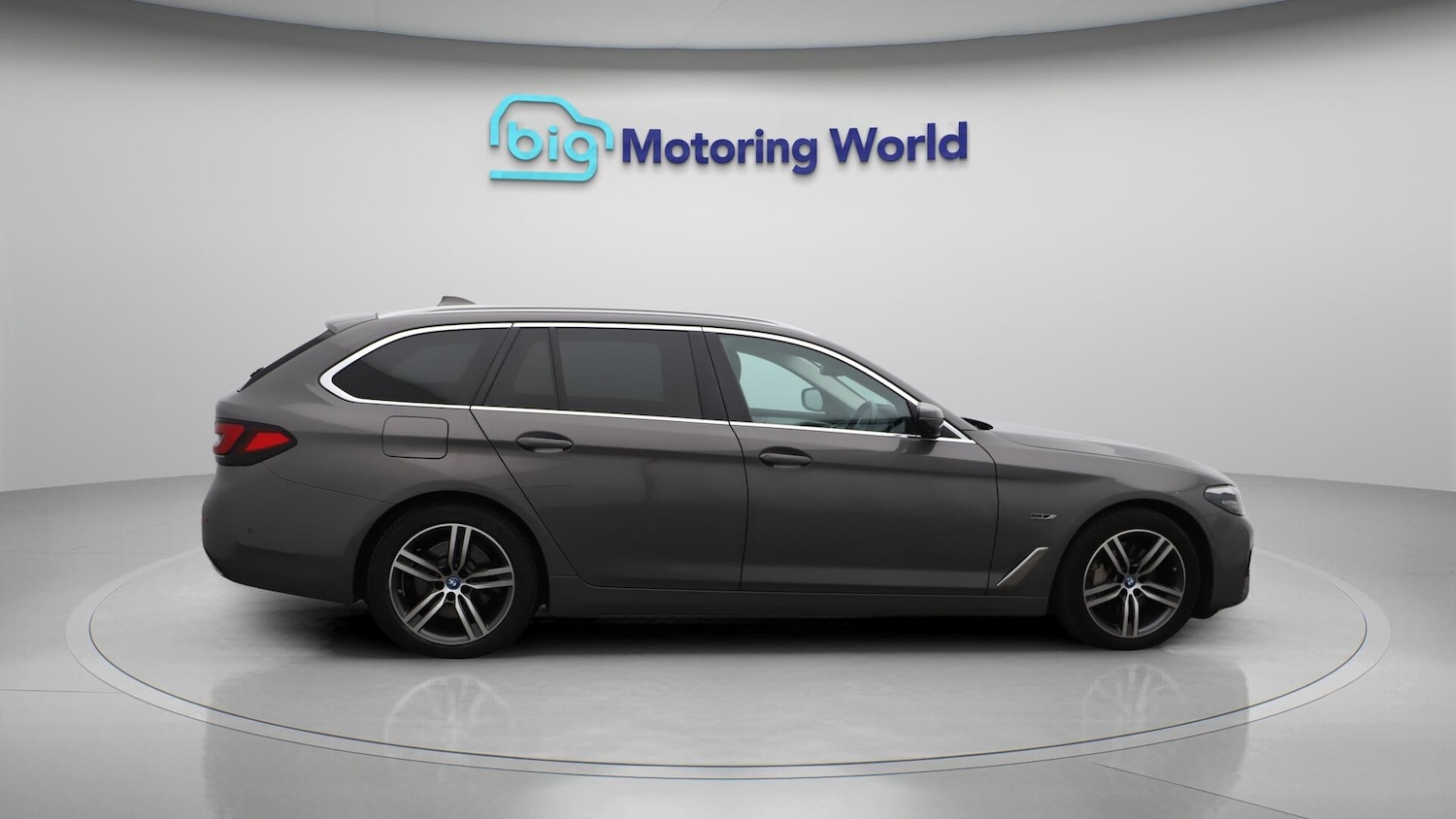 Used BMW 5 Series 2021 for sale - 76473818: Photo 9