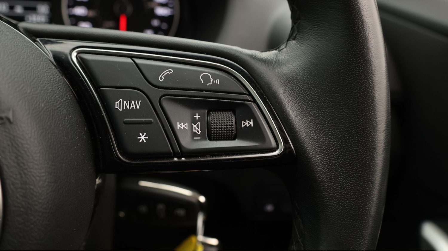 Used Audi Q2 2022 for sale - 77198399: Photo 23