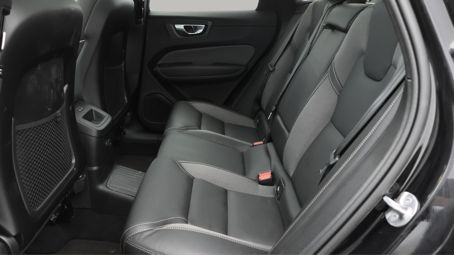 Used Volvo XC60 2024 for sale - 75941301: Photo 17