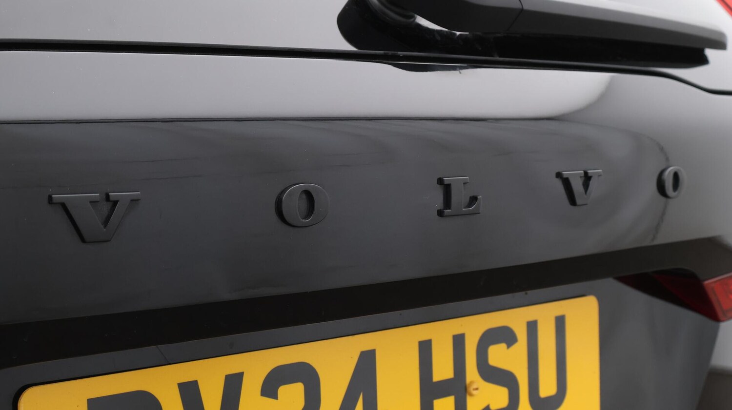 Used Volvo XC60 2024 for sale - 75941301: Photo 23