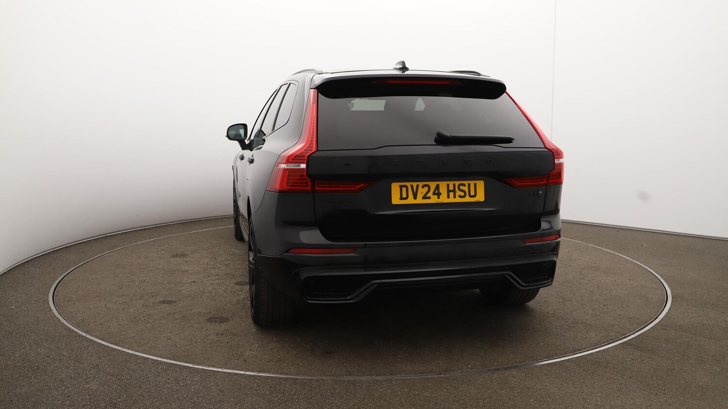 Used Volvo XC60 2024 for sale - 75941301: Photo 64
