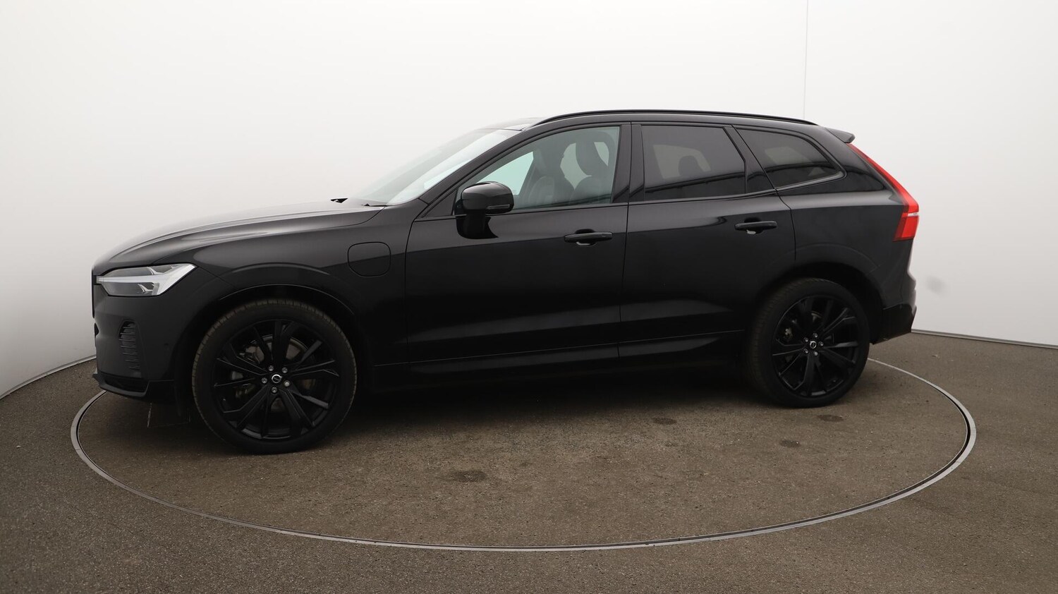 Used Volvo XC60 2024 for sale - 75941301: Photo 70