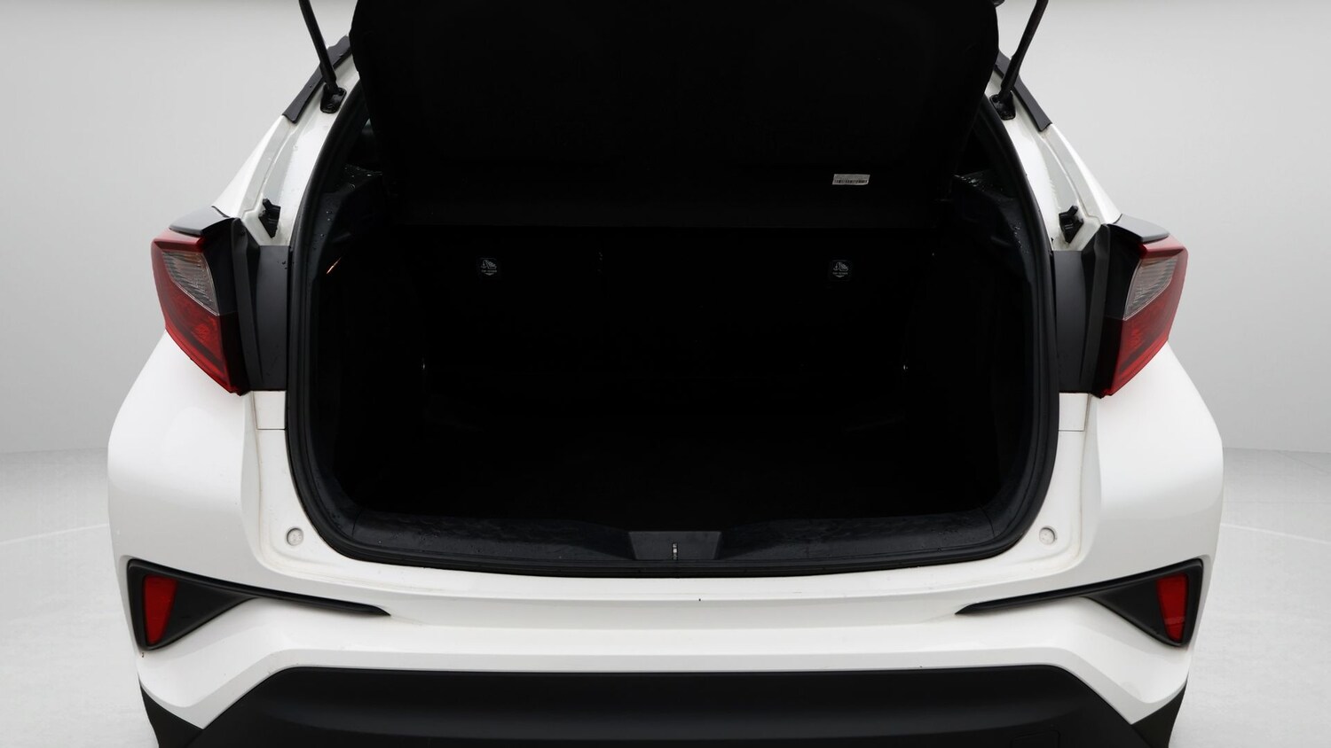 Used Toyota C-HR 2020 for sale - 77208129: Photo 17