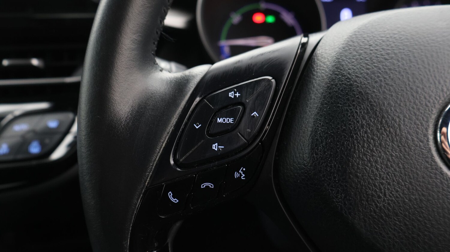 Used Toyota C-HR 2020 for sale - 77208129: Photo 24