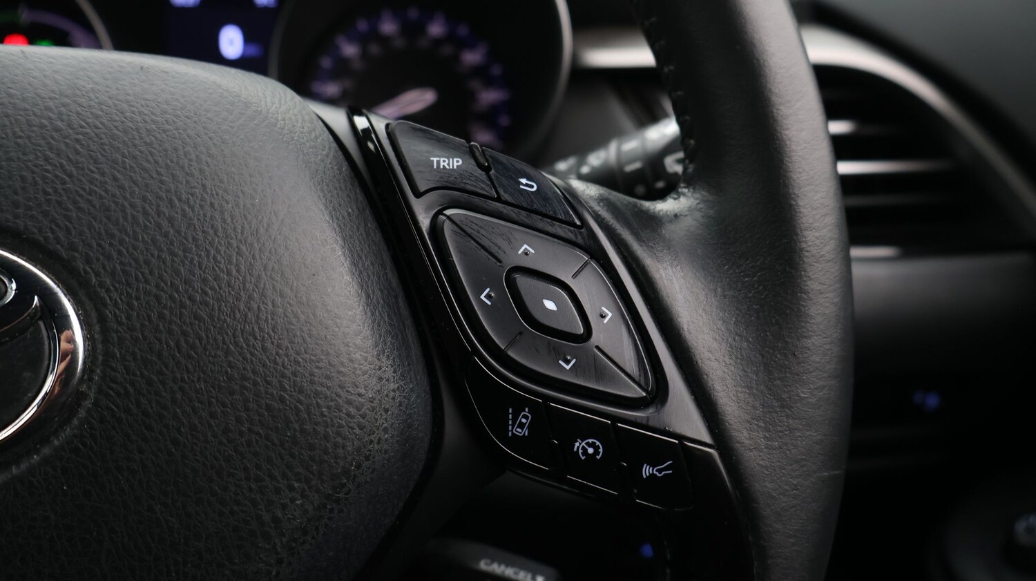 Used Toyota C-HR 2020 for sale - 77208129: Photo 26